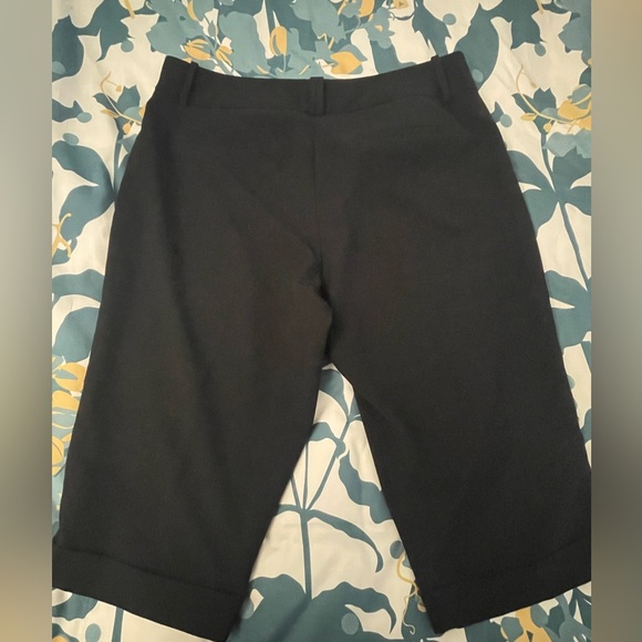 Worthington Petite Modern Fit Knee Length Black Shorts Size 16P - Picture 8 of 8